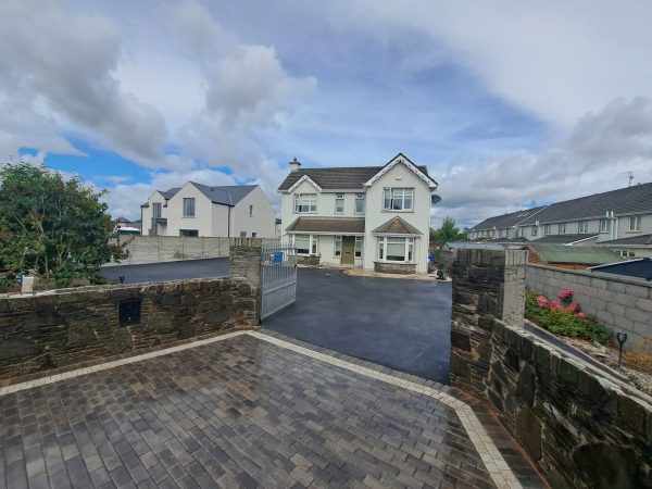 Asphalt with paved apron in Bandon