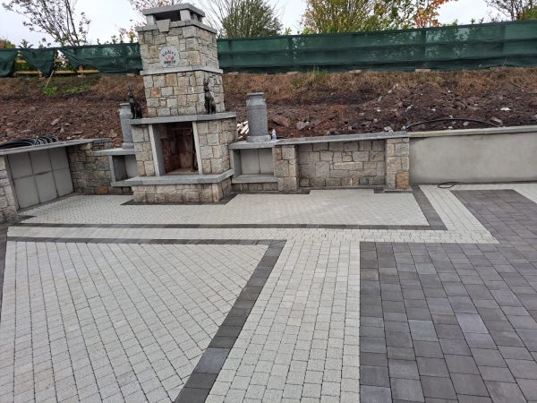 Newly laid driveway with block paving Cork City