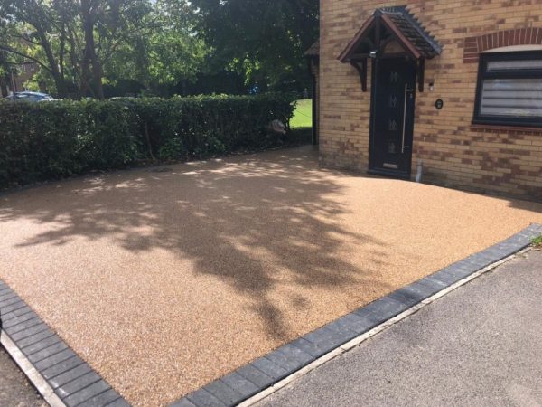 Resin driveway surfacing in Carrigtwohill