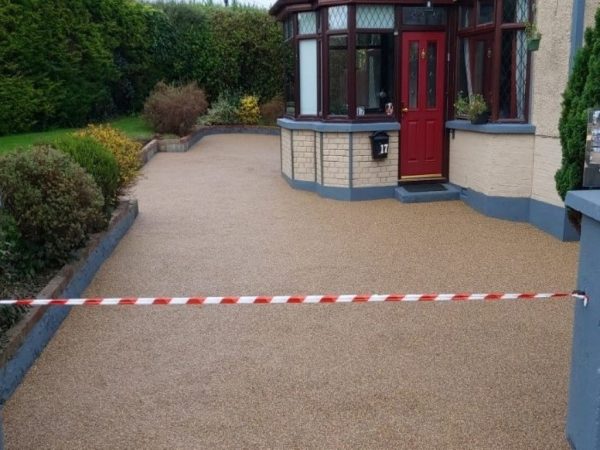 Resin driveway surfacing in Cloyne